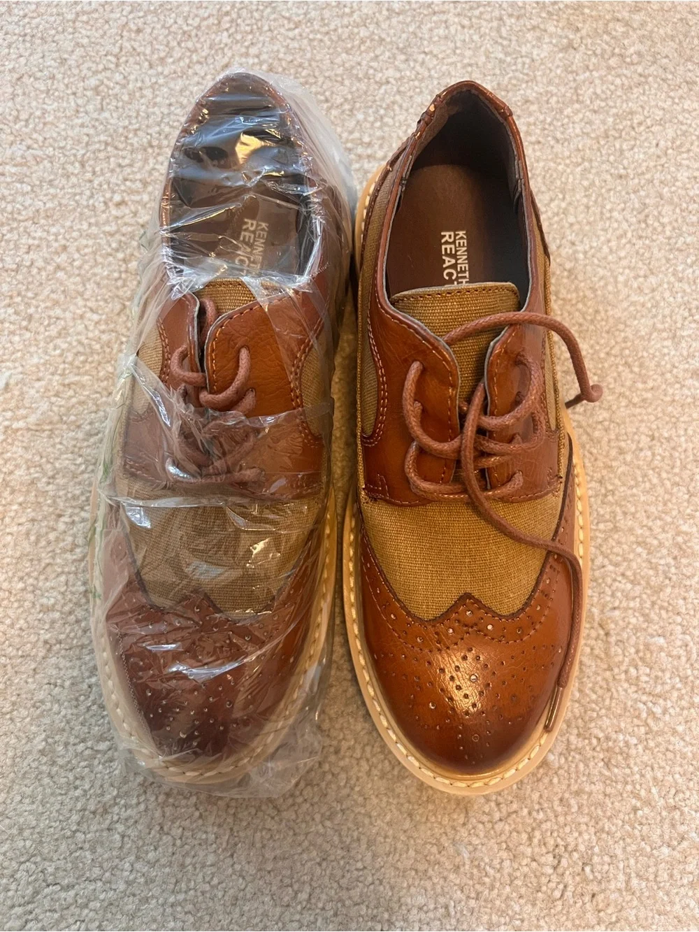 Kenneth Cole Reaction Boy's Casual Wingtip Oxford in Brown and Tan